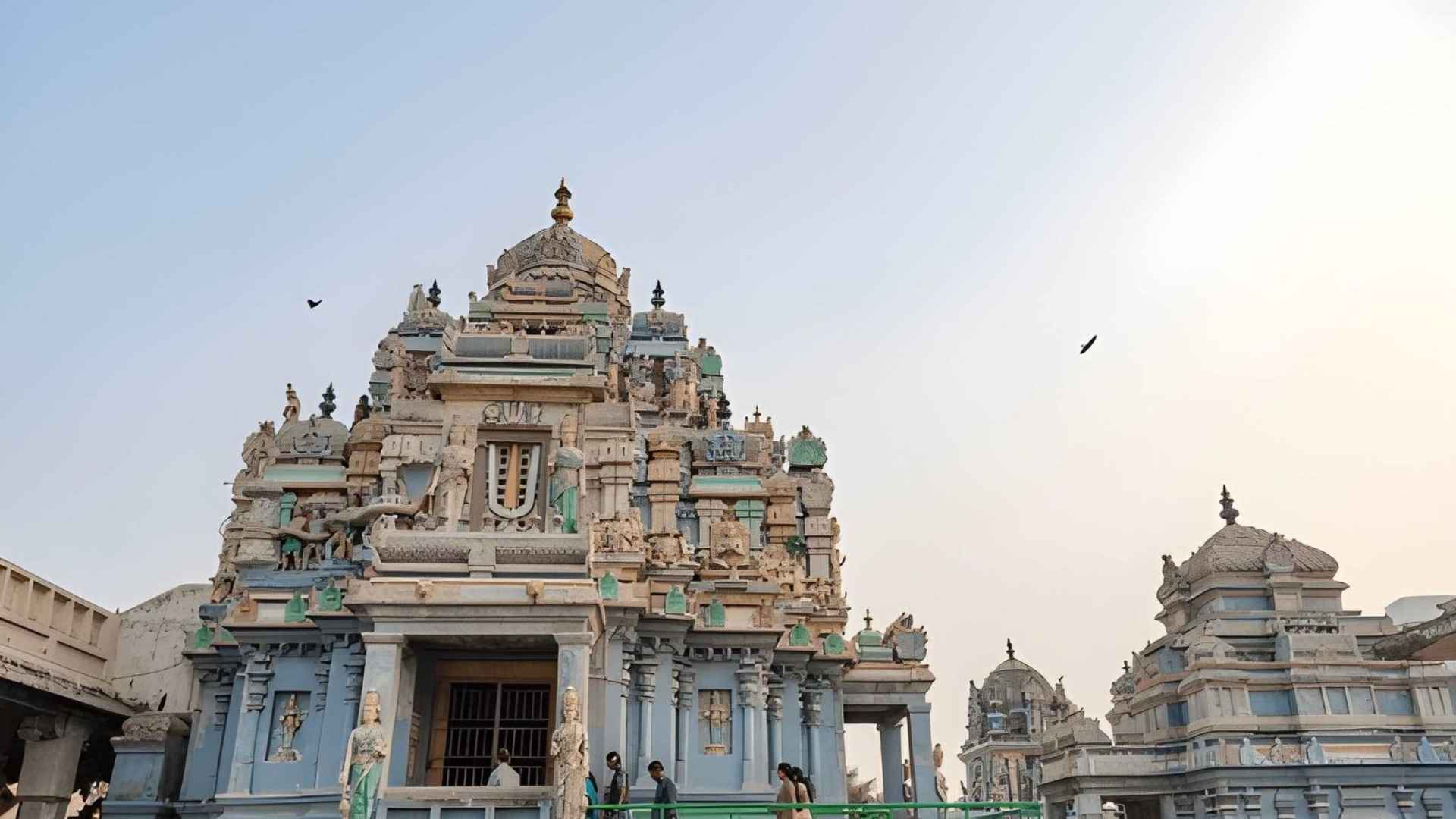 Ashtalakshmi Temple in chennai, famous Lakshmi temple in Chennai