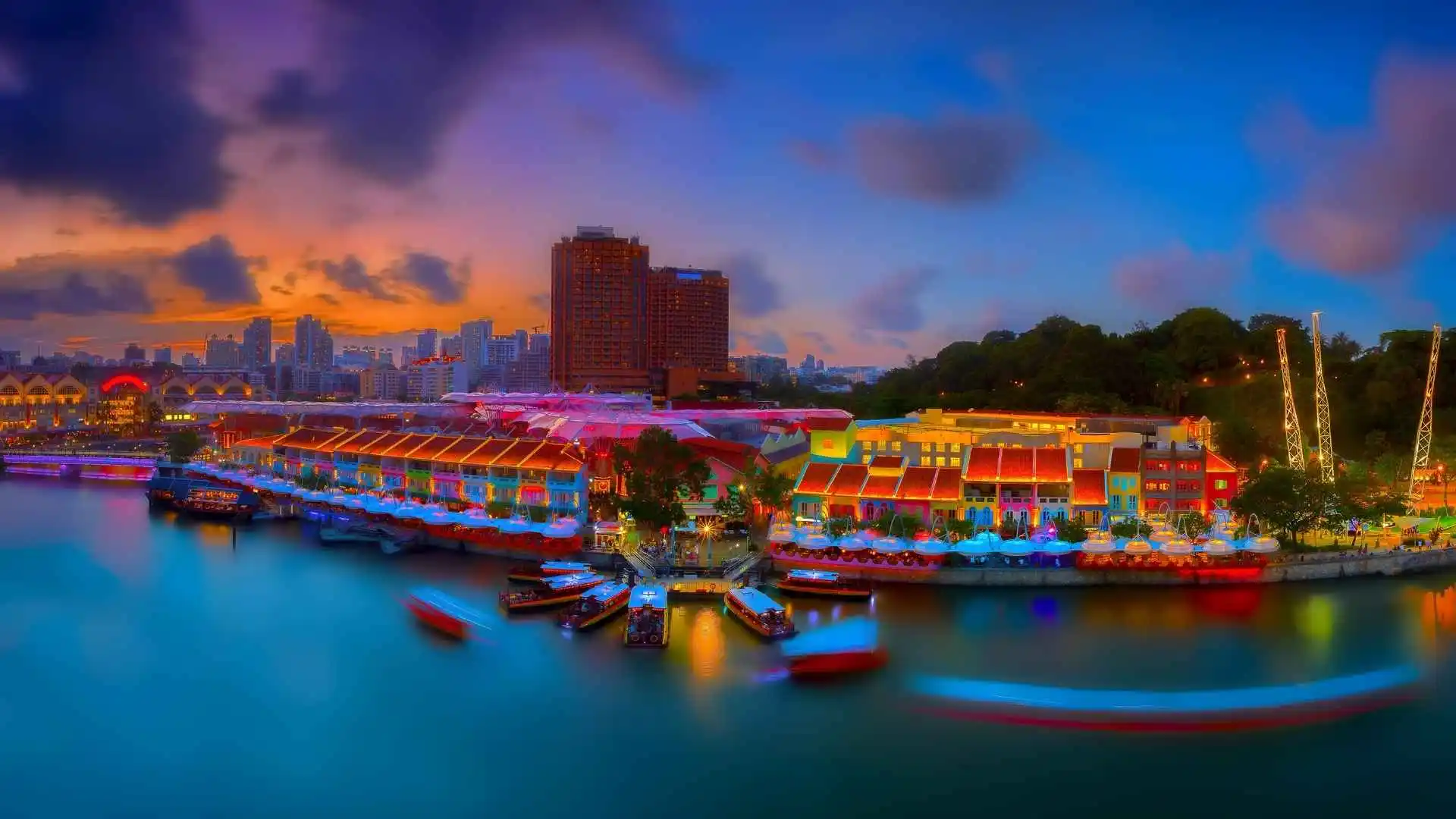 Clarke Quay Nightlife Experience