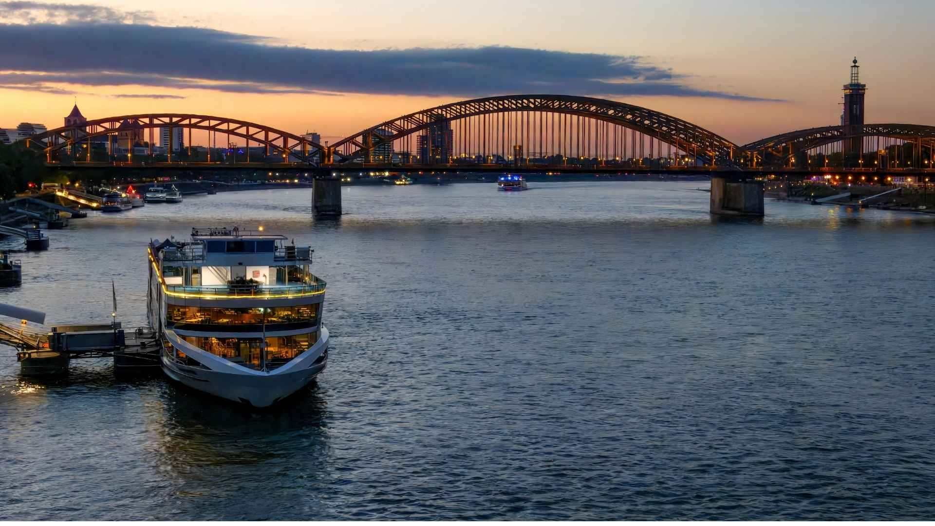 Cruise along the Rhine River