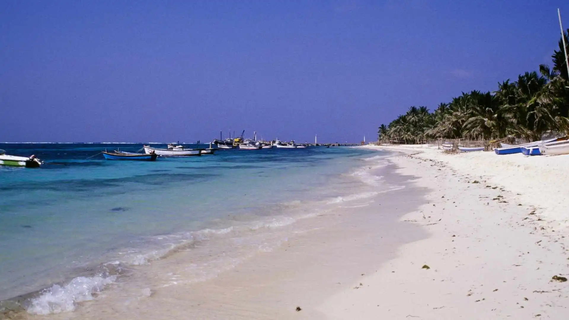 Explore Kavaratti