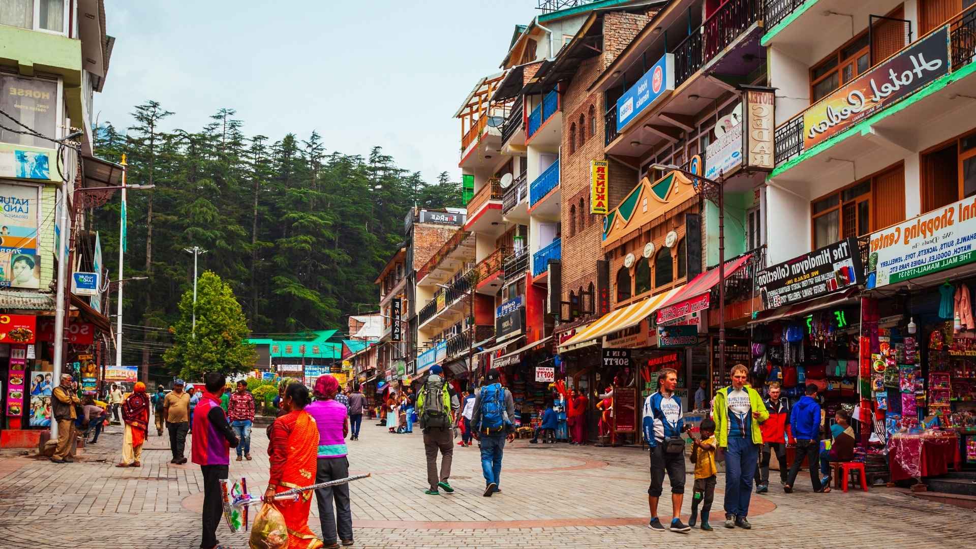 Explore Old Manali