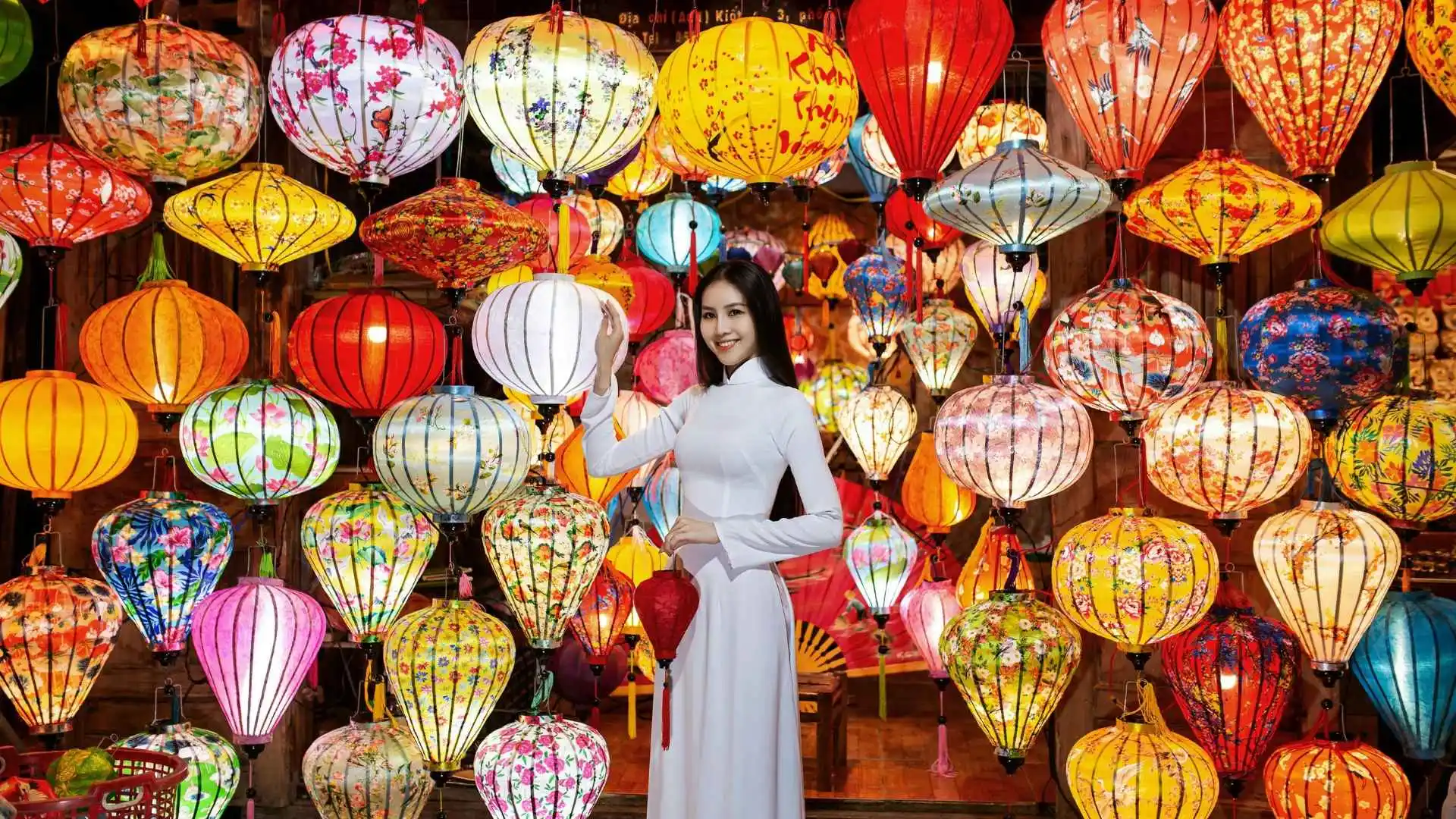 Best Places to Visit in Vietnam in December: Festivals