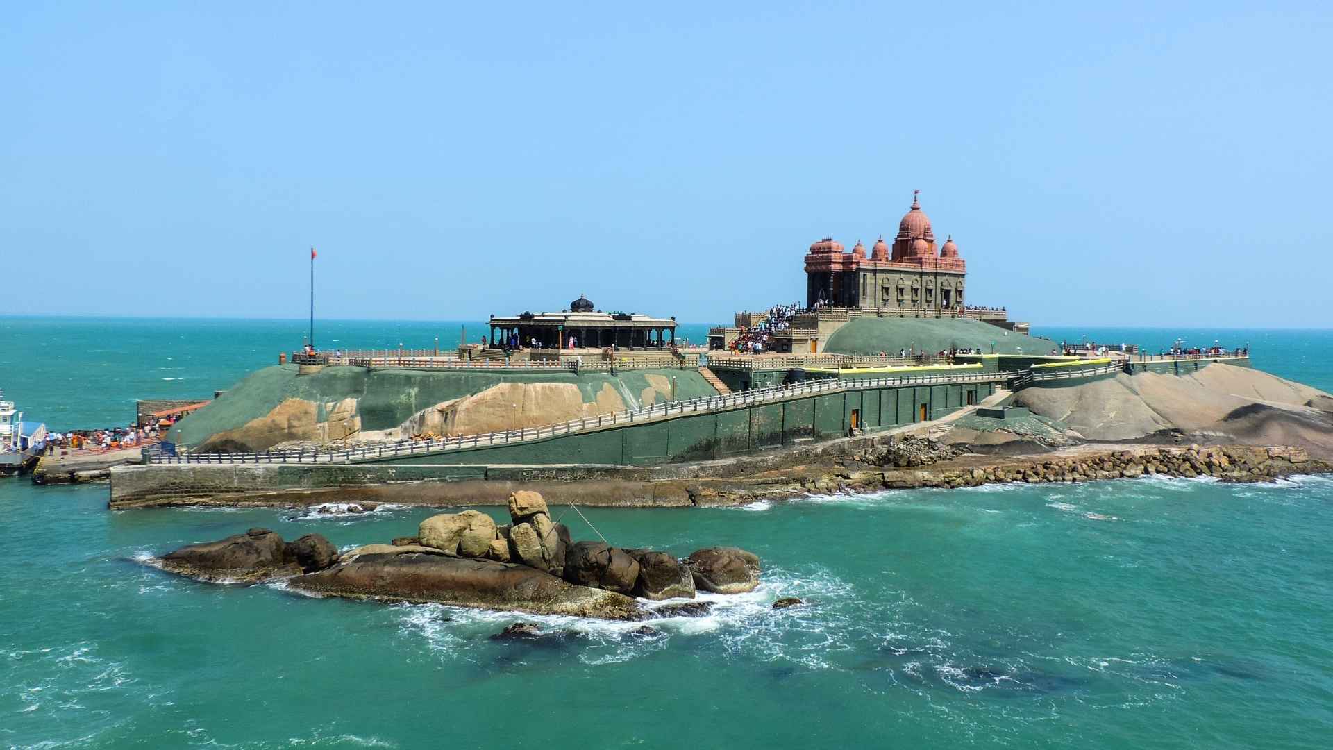 Kanyakumari, Train Friendly Destinations In India, best places to visit by train, best places to visit in india by train, best train travel destinations, best places to visit in summer in india by train, best places to visit by train in india
