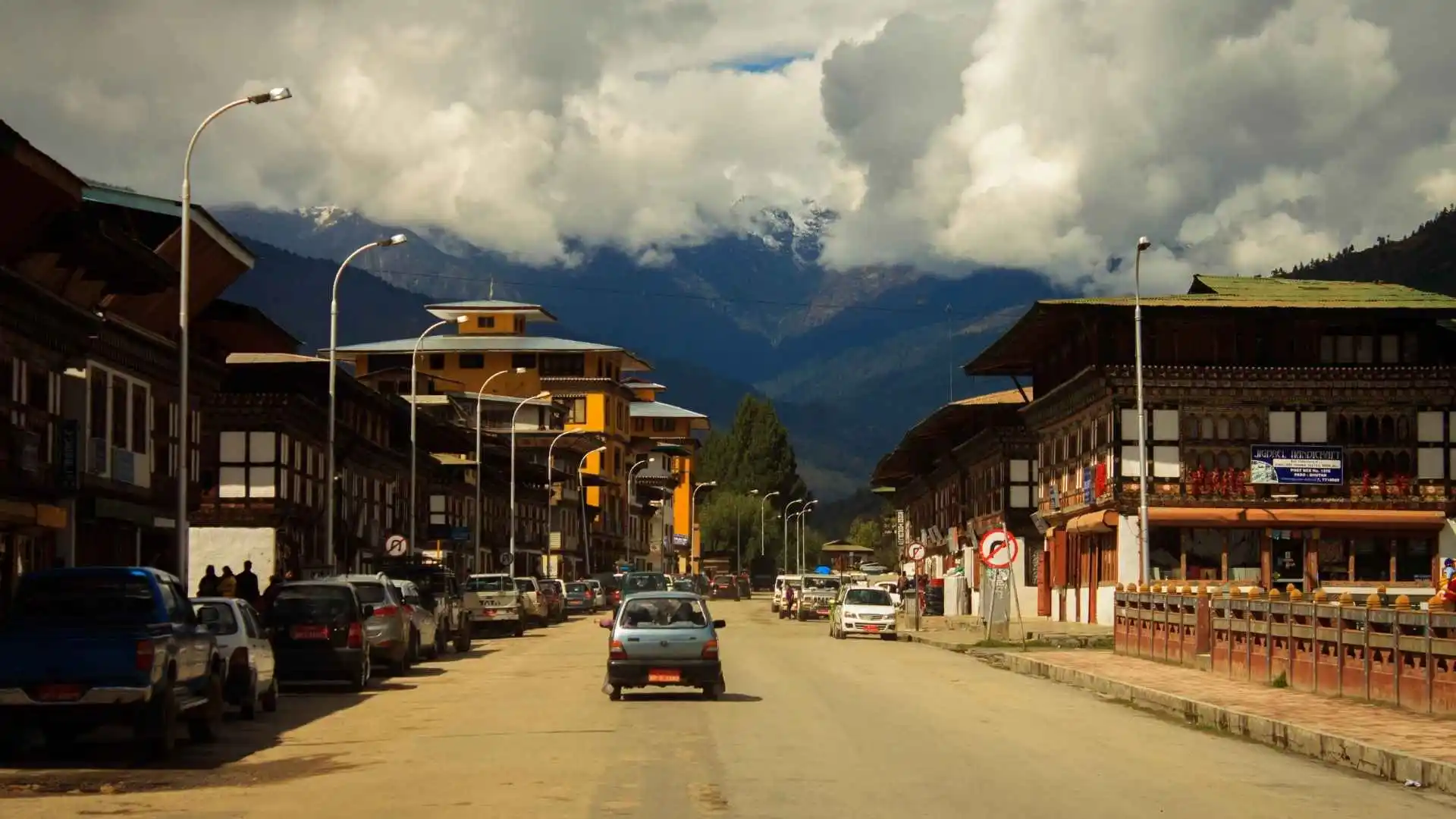 Local Transport Cost in Bhutan, Local Transport in Bhutan