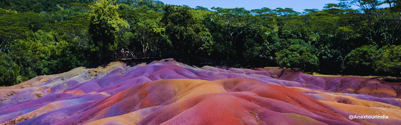 Seven Colored Chamarel