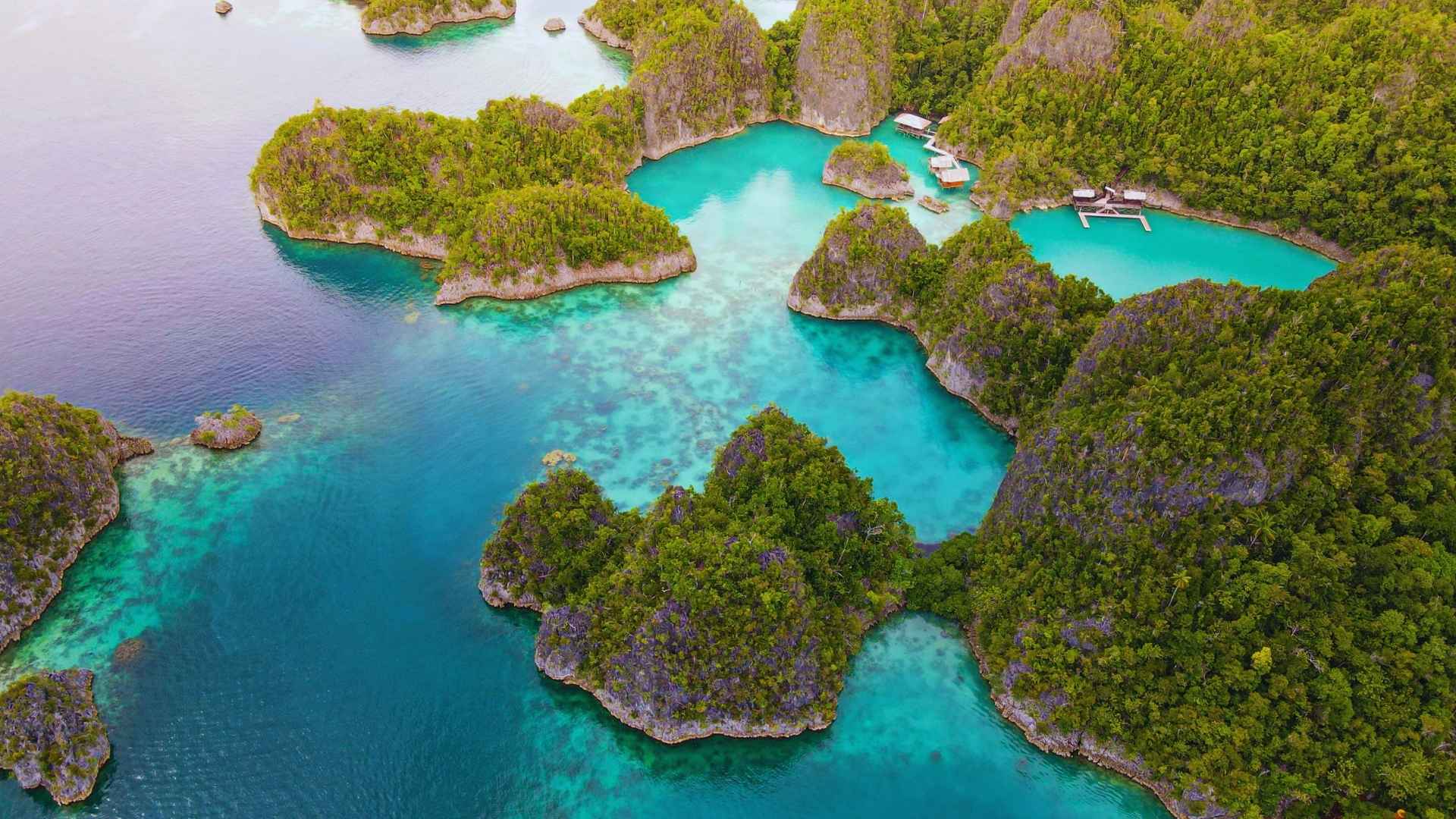 Raja Ampat, Indonesia Travel Guide, best places to visit in Indonesia, Places to Visit in Indonesia with Family, Hidden Gems in Indonesia, Indonesia Travel Tips, Solo Trip to Indonesia
