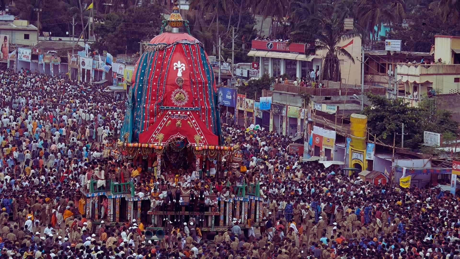 Unique Spiritual Experiences that Travelers Look Forward, Jagannath Rath Yatra in Puri, Rath Yatra in Puri, Puri Jagannath Rath Yatra