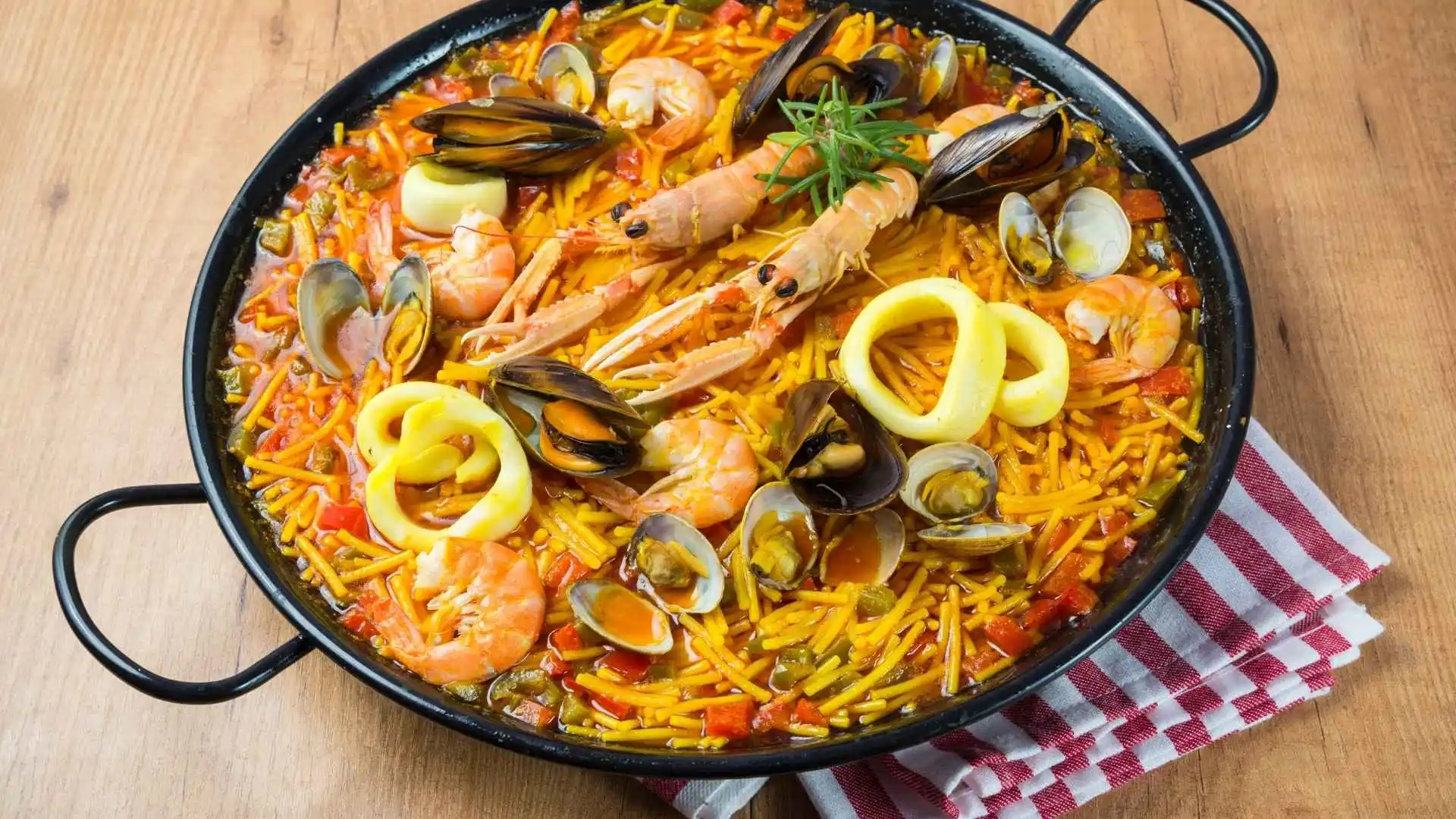 Relish on the World-Famous Spanish Cuisine