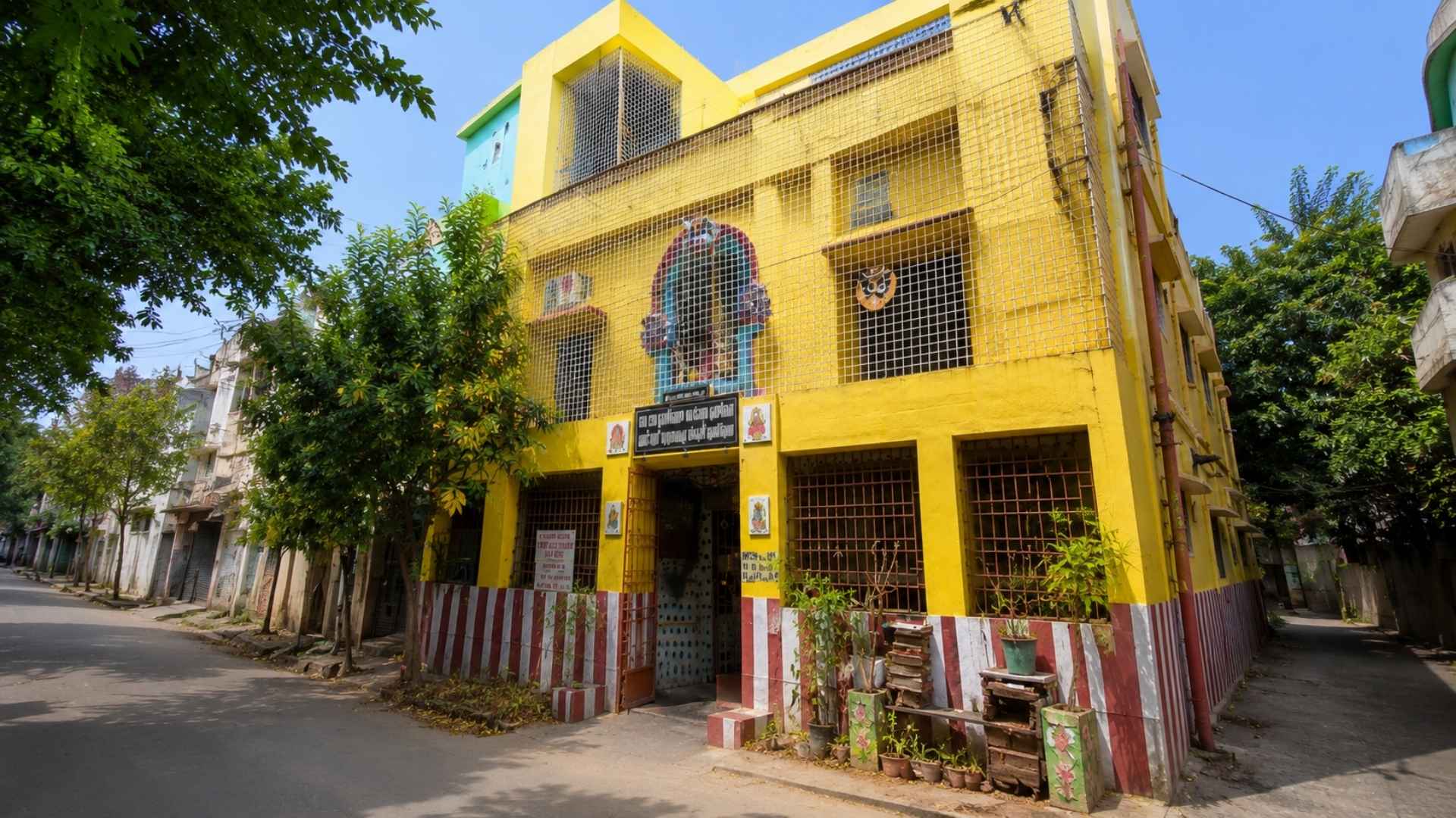 Sri Malola Narasimha Swamy Peetam temple in Velachery, Narasimha temple in Chennai