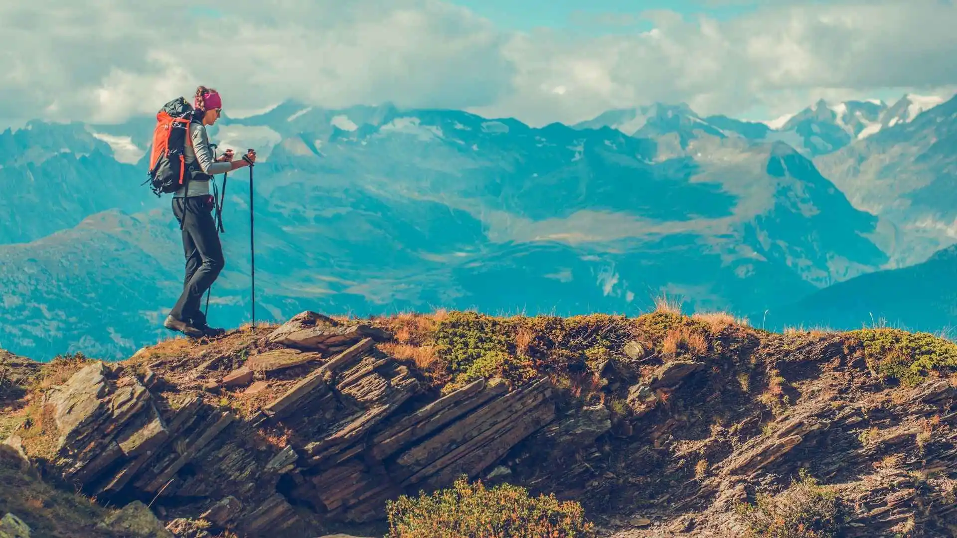 Trek to Naina Peak