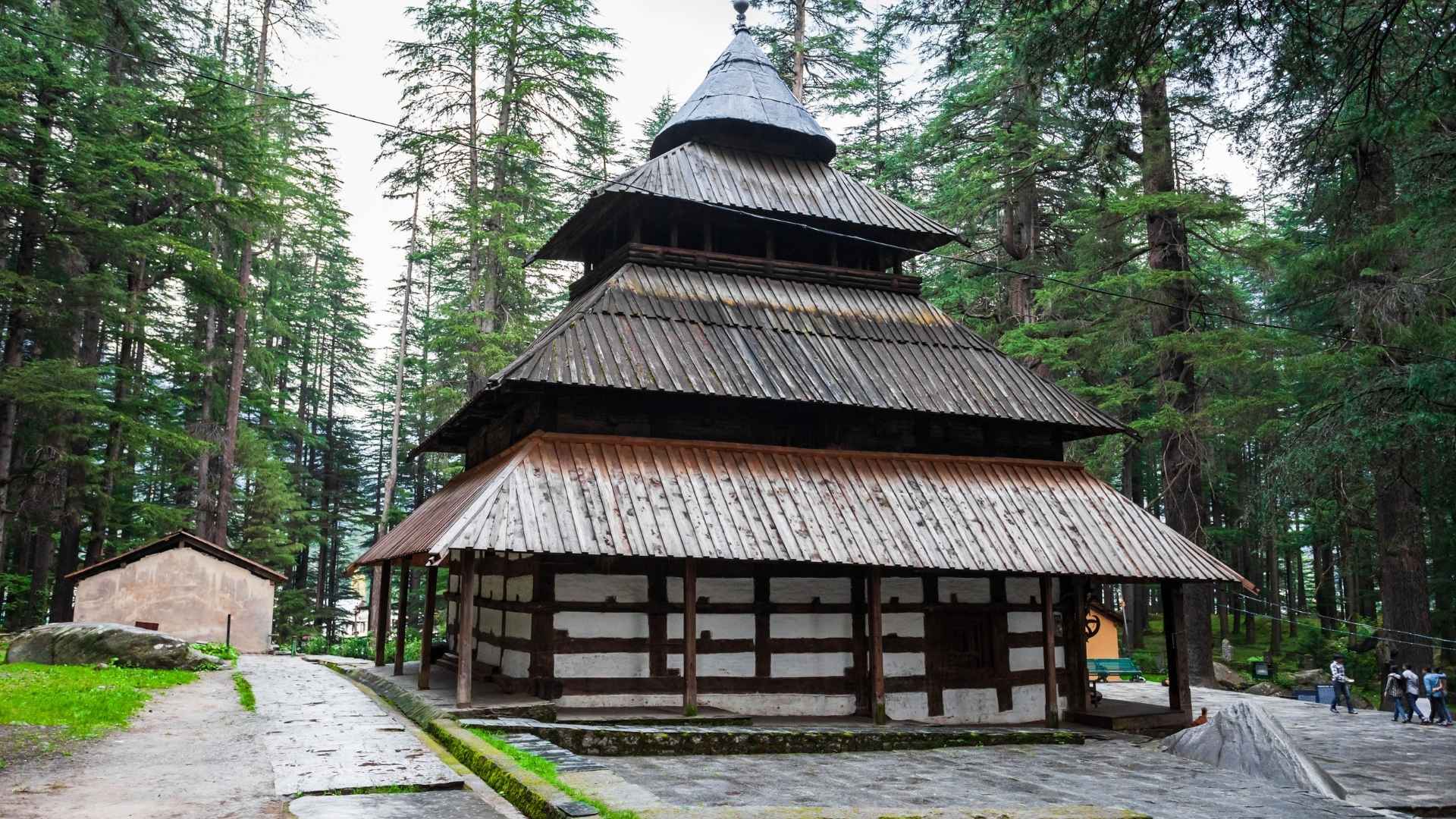 Visit the Hadimba Temple