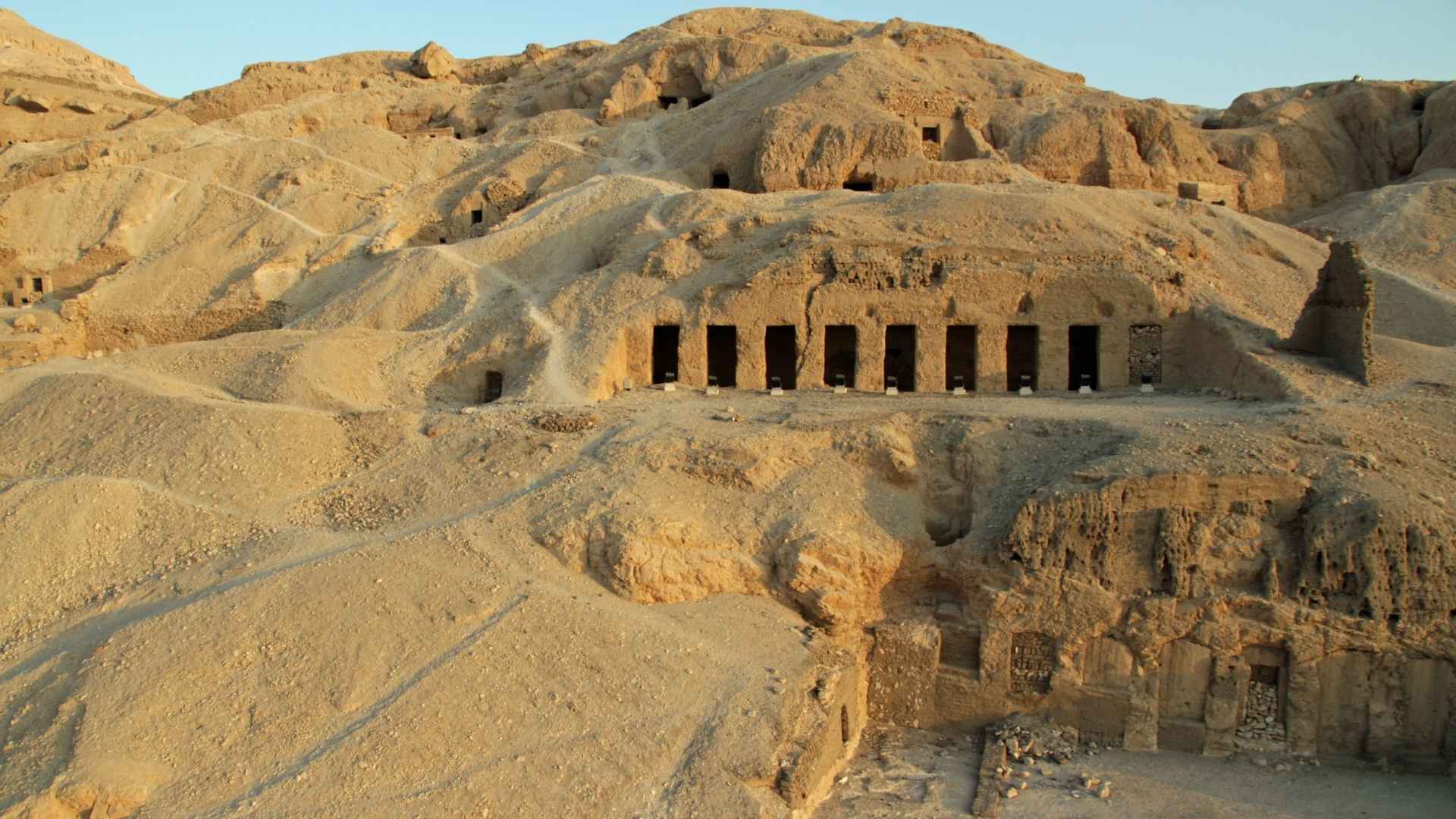 Visit the Valley of the Kings