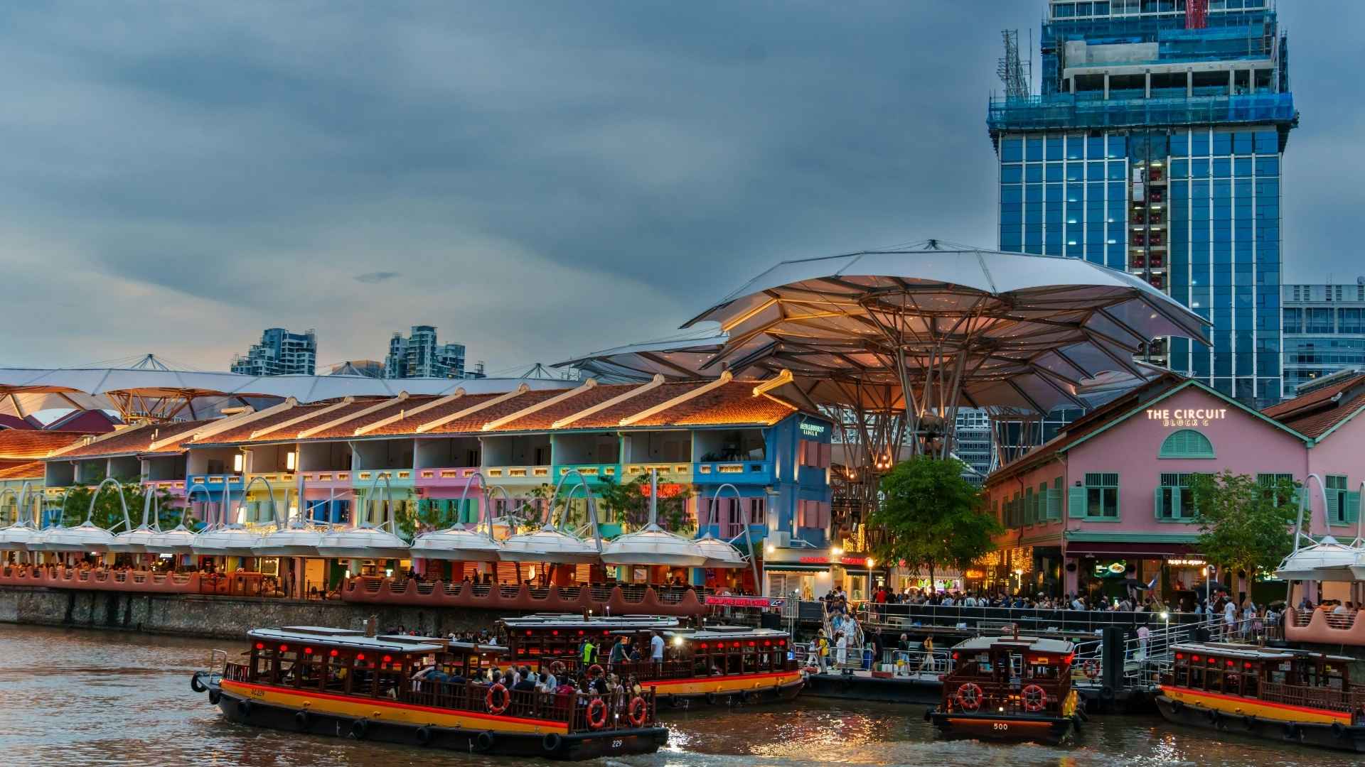 Wet Season in Singapore, Northeast Monsoon in Singapore – December to January