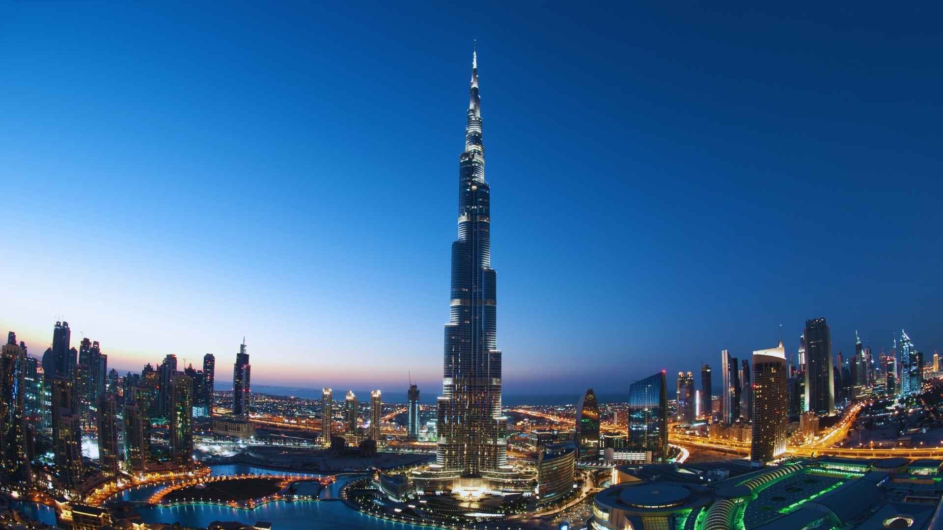 Burj Khalifa, Top 15 Places To Visit In Dubai With Family